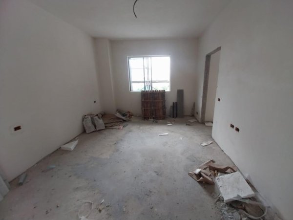 Tirane, shitet apartament 2+1 Kati 3, 105 m² 235.000 € (Corner Residence Arlis)
