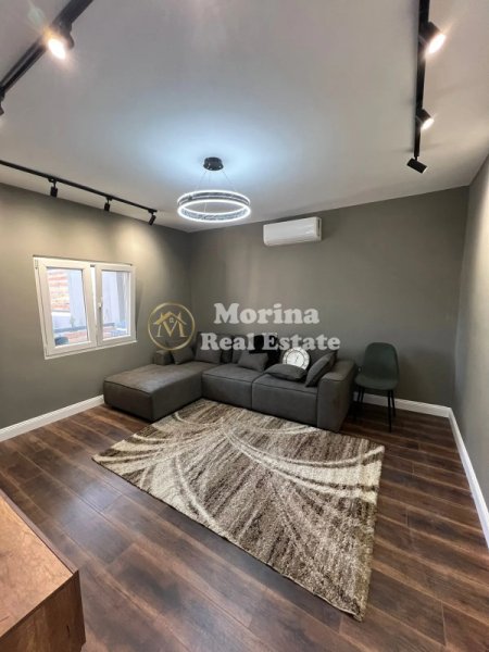 Tirane, jepet me qera shtepi 1+1 Kati 1, 60 m² 600 € (Don Bosko)