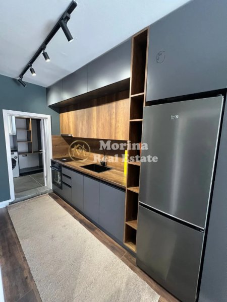 Tirane, jepet me qera shtepi 1+1 Kati 1, 60 m² 600 € (Don Bosko)