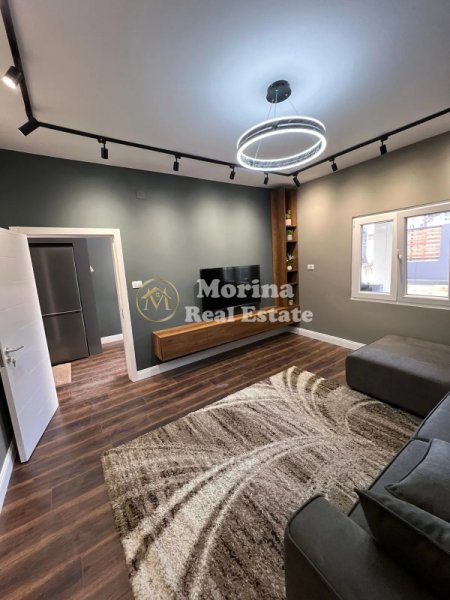 Tirane, jepet me qera shtepi 1+1 Kati 1, 60 m² 600 € (Don Bosko)