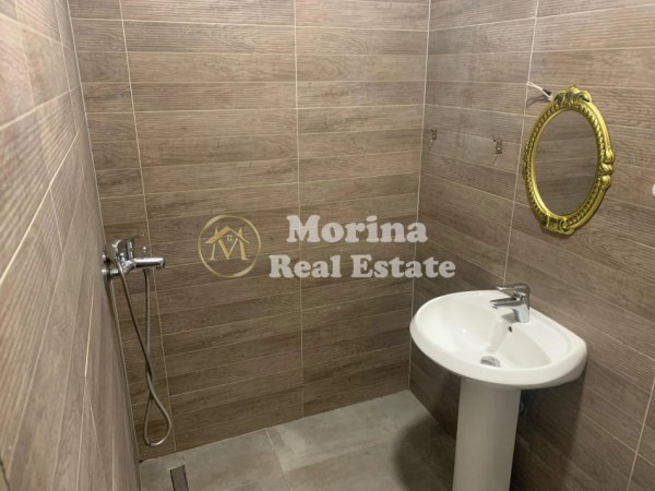 Tirane, jepet me qera apartament 1+1 Kati 1, 50 m² 350 € (Rruga 5 Maj)