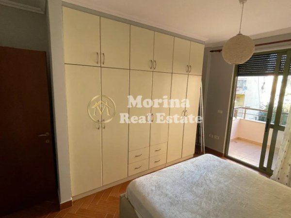 Tirane, jepet me qera apartament 2+1 Kati 3, 110 m² 650 € (Komuna e Parisit)