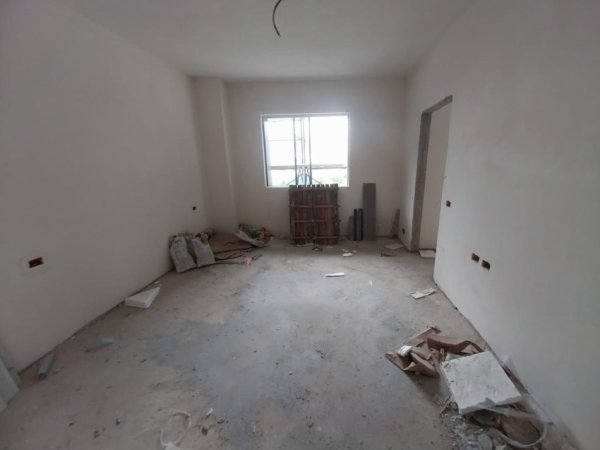 Tirane, shitet apartament 2+1 Kati 3, 105 m² 235.000 € (CORNER REZIDENCE)