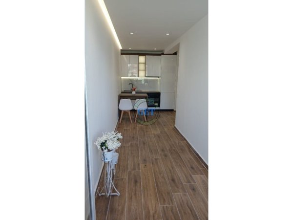 Shqiperi, shes apartament 1+1+Ballkon Kati 2, 48 m² 77.000 € 