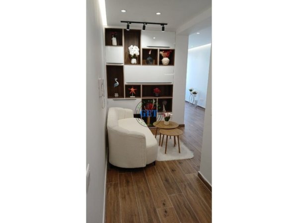 Shqiperi, shes apartament 1+1+Ballkon Kati 2, 48 m² 77.000 € 
