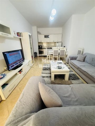 Tirane, jepet me qera apartament 1+1 Kati 5, 62 m² 450 € (Astir)