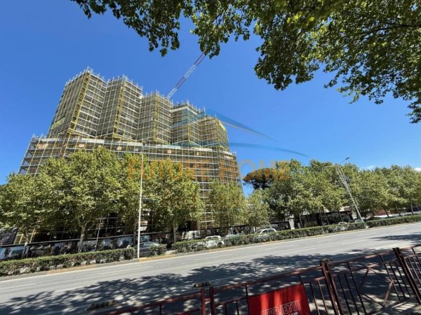 Tirane, shitet apartament 2+1+Ballkon Kati 3, 89 m² 156.000 € (DRITAN HOXHA)