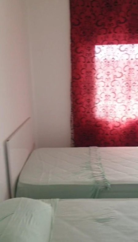 Tirane, jepet me qera shtepi 3+1 Kati 2, 200 m² 800 € (Kodra e Priftit)