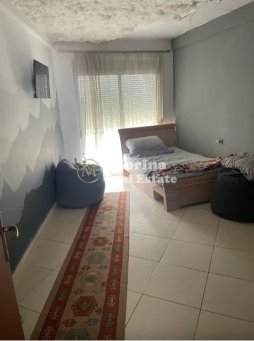 Tirane, jepet me qera apartament 2+1 Kati 6, 110 m² 500 € (Xhamlliku)
