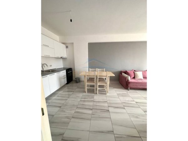 Shkembi Kavajes, shitet apartament 1+1 , 62 m² 68.000 € (Durres)