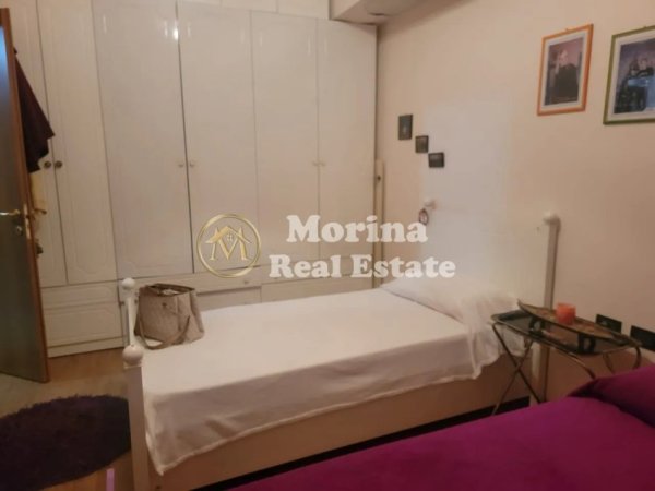Tirane, jepet me qera apartament 2+1 Kati 3, 85 m² 600 € (Kristal Center)