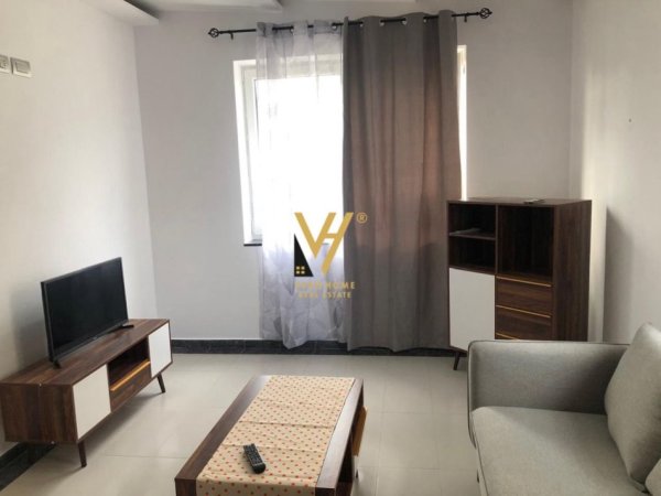 Tirane, jepet me qera apartament 2+1+Ballkon Kati 2, 70 m² 500 € (BRRYLI)