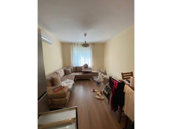 Qera, Apartament 2+1, Rruga Muhamet Gjollesha, Tiranë.