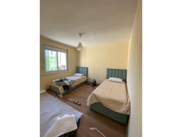 Qera, Apartament 2+1, Rruga Muhamet Gjollesha, Tiranë.