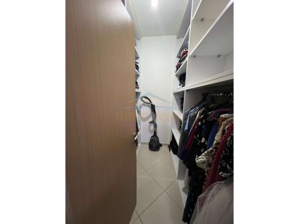 Tirane, jepet me qera apartament 2+1 Kati 4, 122 m² 500 € (Unaze e re, Astir)