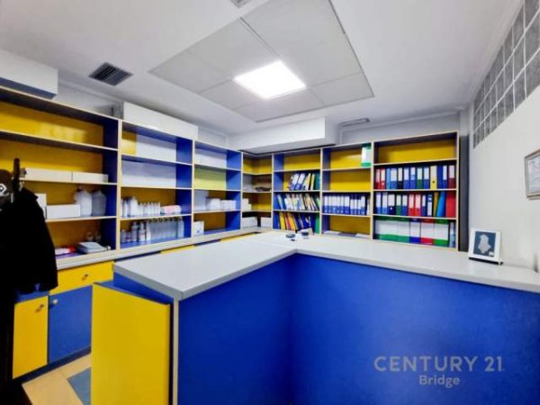 Tirane, shitet ambjent biznesi Kati 2, 650 m² 970.000 Euro (dritan hoxha)
