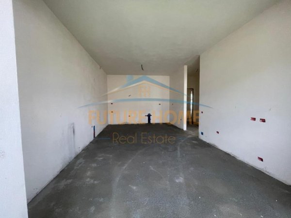 Shitet, 💶 157,800 € 💶 - Apartament 2+1+2 - Rruga e Kokonozëve, Splendor Residencë