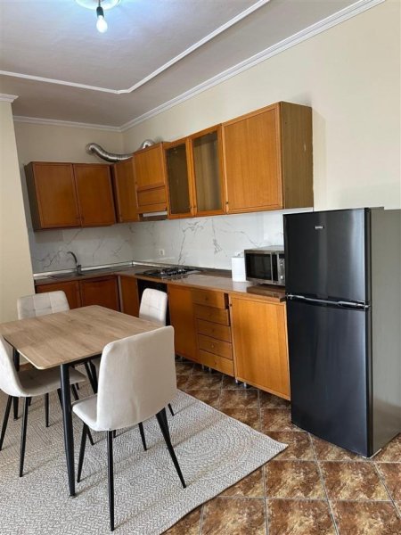 Tirane, jepet me qera apartament 2+1+Ballkon Kati 7, 110 m² 500 € (Astir , Market Jata)