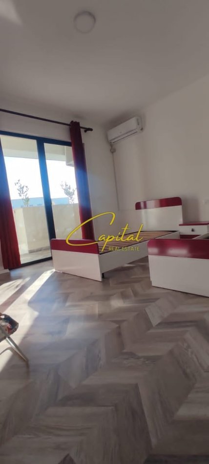 Tirane, jepet me qera apartament 2+1 Kati 5, 110 m² 500 € (RRUGA 5 MAJI)
