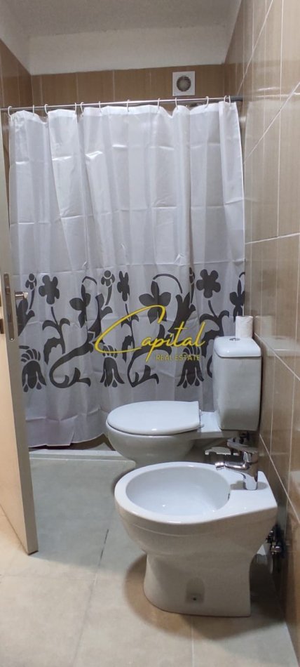 Tirane, jepet me qera apartament 2+1 Kati 5, 110 m² 500 € (RRUGA 5 MAJI)