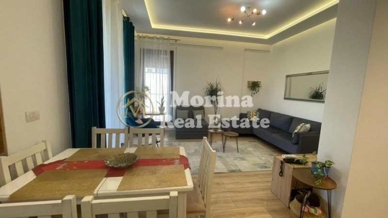 Tirane, jepet me qera apartament 2+1+Ballkon Kati 3, 110 m² 1.500 € (Rruga e Kosovareve)