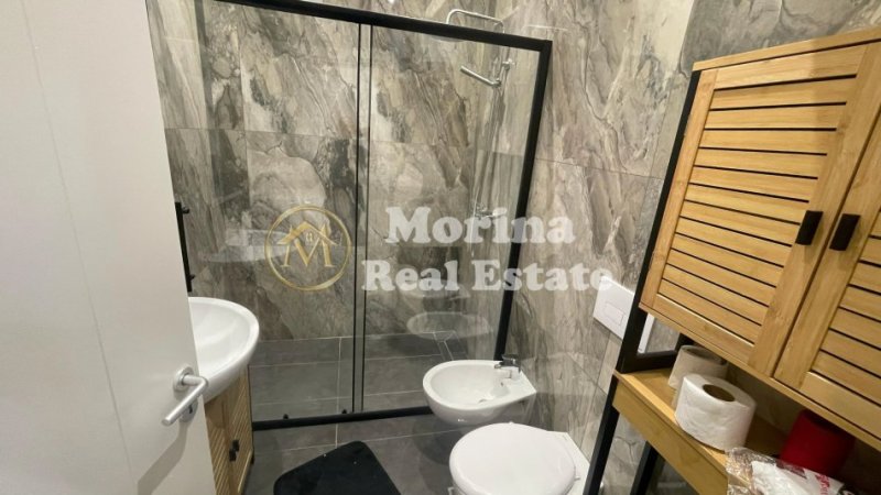 Tirane, jepet me qera apartament 2+1+Ballkon Kati 3, 110 m² 1.500 € (Rruga e Kosovareve)