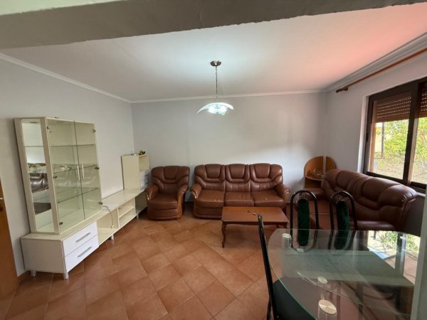 Tirane, shes apartament 2+1+Aneks Kati 2, 72 m² 115.000 € (Ali Demi)