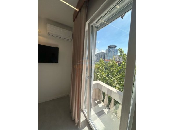 Tirane, shitet apartament 1+1+Aneks+Ballkon Kati 5, 74 m² 220.000 € (Qender tek shallvaret 2 garsionere 74m2 neto)