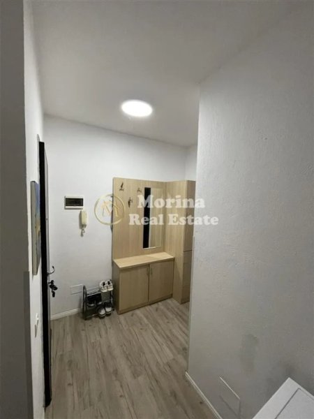 Tirane, jepet me qera apartament 1+1 Kati 4, 65 m² 600 € (Rruga e Dibres)