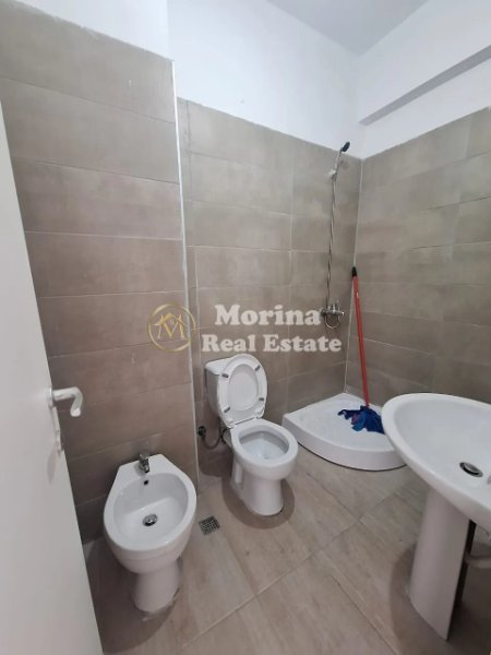 Tirane, jepet me qera apartament 2+1 Kati 5, 90 m² 350 € (Rruga 5 Maji)