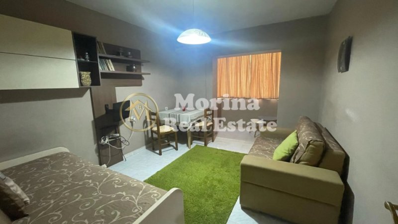 Tirane, jepet me qera apartament 2+1+Ballkon Kati 5, 75 m² 550 € (21 Dhjetori)