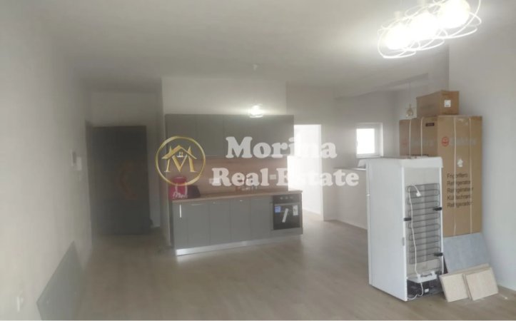 Tirane, jepet me qera apartament 2+1 Kati 6, 120 m² 500 € (”Rr.Dine Hoxha” Fundi i Bulevardit te Ri)