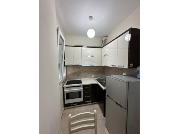 Shitet Apartament 1+1, Gjiri Lalzit, Durres.