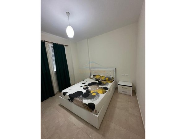 Shitet Apartament 1+1, Gjiri Lalzit, Durres.