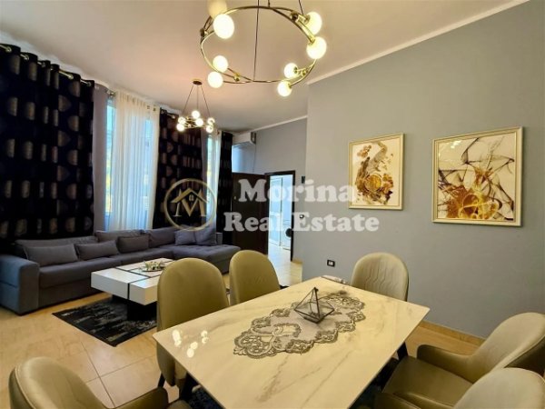 Tirane, jepet me qera apartament 1+1 Kati 3, 58 m² 400 € (Fresku-Rruga e Dajtit)