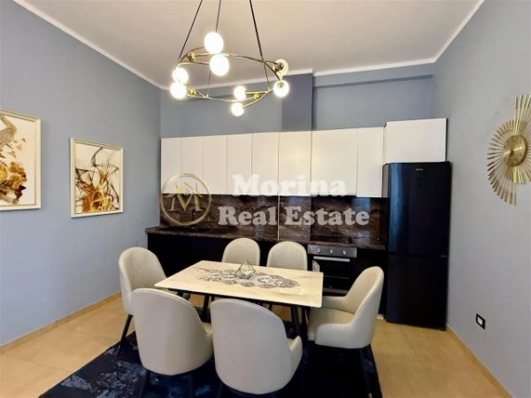 Tirane, jepet me qera apartament 1+1 Kati 3, 58 m² 400 € (Fresku-Rruga e Dajtit)