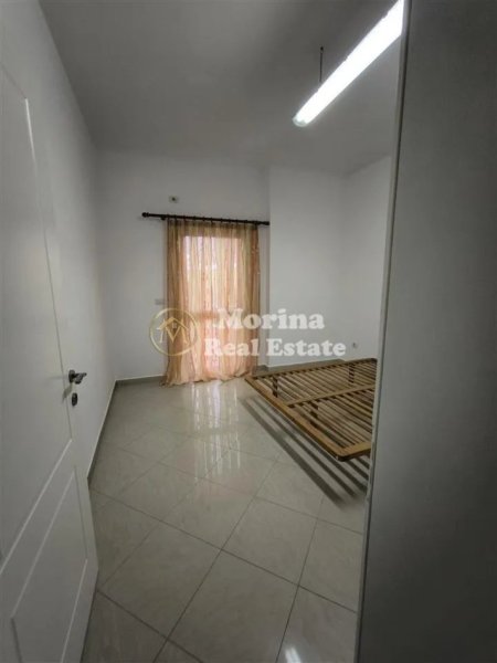 Tirane, jepet me qera shtepi 1+1+Ballkon Kati 2, 70 m² 320 € (Kodra e Priftit)