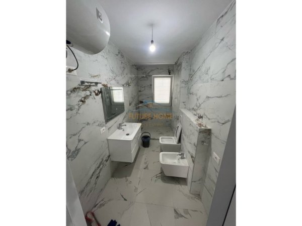 Tirane, jepet me qera apartament 2+1 Kati 1, 73 m² 600 € (Oxhaku, Tirane)