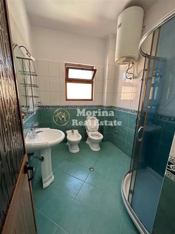 Tirane, jepet me qera apartament 2+1 Kati 2, 100 m² 450 € (Xhamlliku-Ish Profarma)