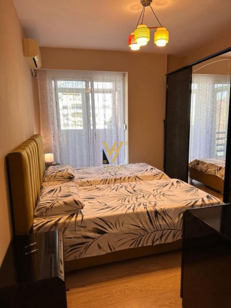Tirane, jepet me qera apartament 2+1+Ballkon Kati 1, 82 m² 750 € (SELITE)