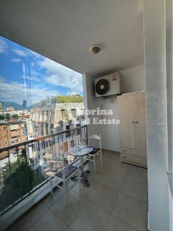 Tirane, jepet me qera apartament 2+1 Kati 5, 95 m² 750 € (Rruga e Kavajes)