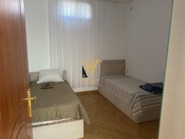 Tirane, jepet me qera apartament 2+1+Ballkon Kati 3, 100 m² 400 € (SELITE)