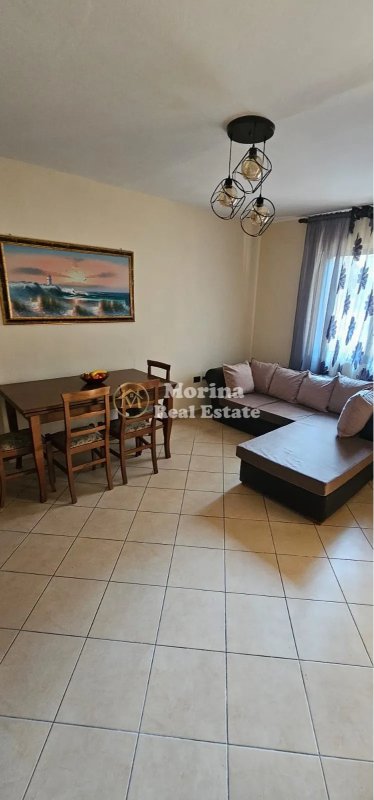Tirane, jepet me qera apartament 2+1 Kati 1, 77 m² 400 € (Porcelan)