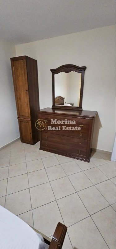 Tirane, jepet me qera apartament 2+1 Kati 1, 77 m² 400 € (Porcelan)