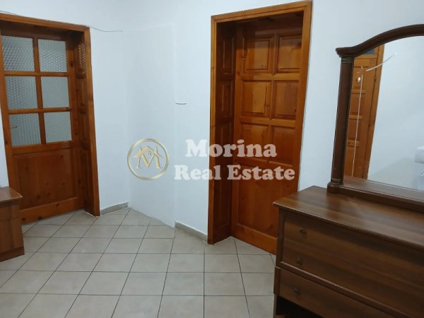 Tirane, jepet me qera shtepi 1+1 Kati 3, 75 m² 400 € (Qytet Studenti)