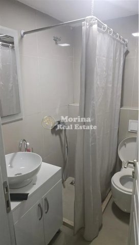 Tirane, jepet me qera apartament 1+1 Kati 1, 60 m² 500 € (Tirana Golden Park)