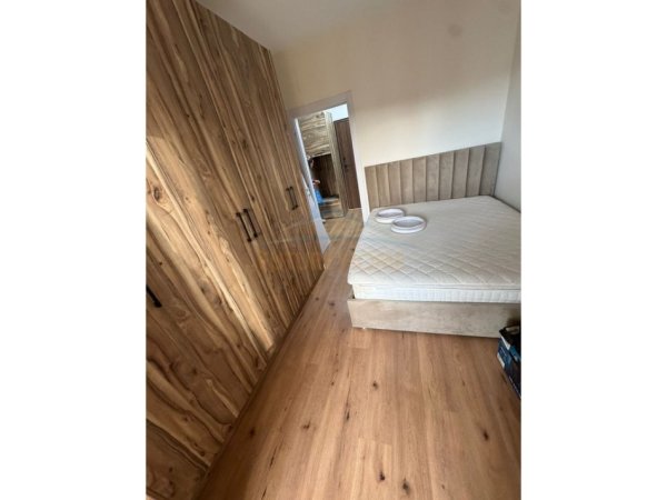 Tirane, jepet me qera apartament 1+1 Kati 7, 68 m² 520 € (Kompleksin Grand Gallery)