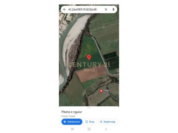 Tirane, shes toke 11.500 m² 517.500 Euro (Petrele)