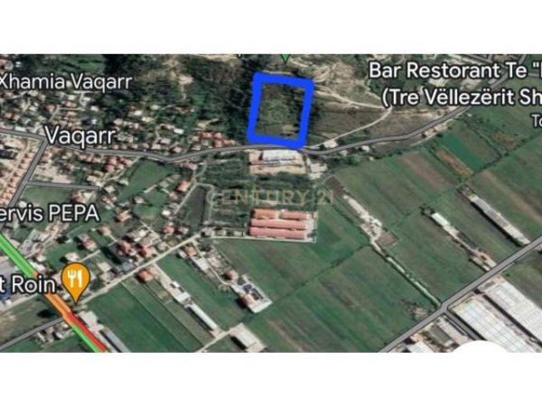 Tirane, shes toke 2.300 m² 140.000 Euro (Vaqarr)