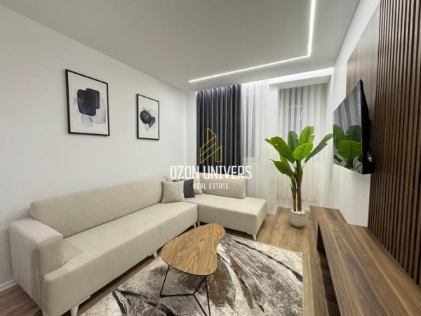 Tirane, shitet apartament 1+1+Ballkon Kati 5, 70 m² 185.000 € (Rruga Fortuzi)